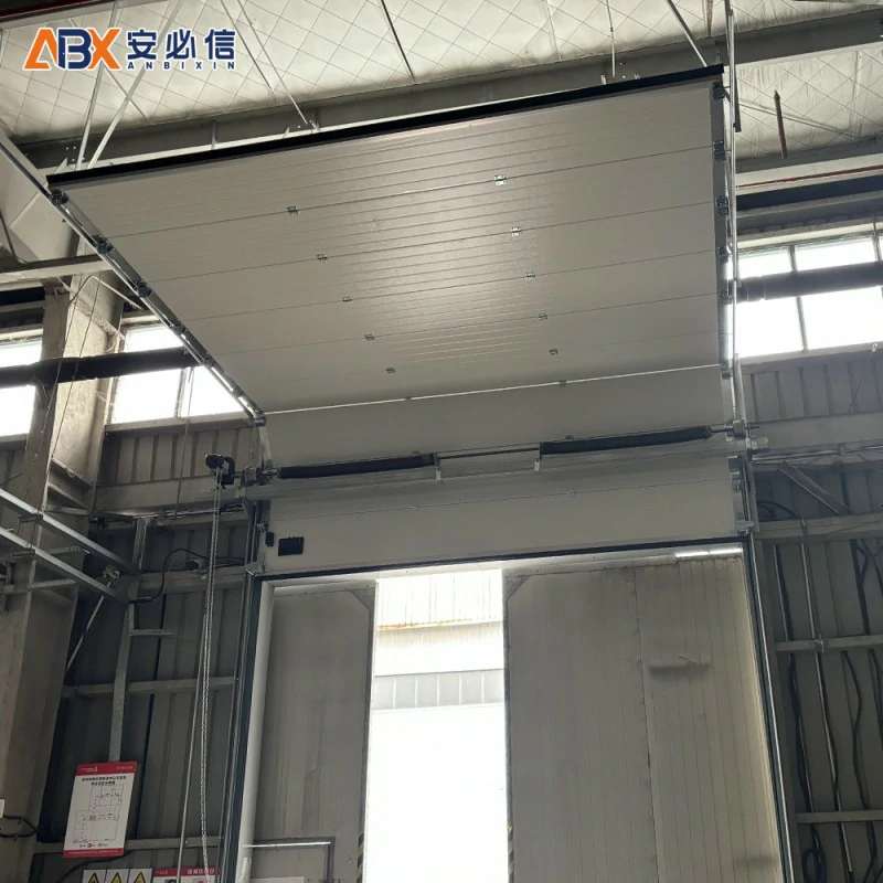 扬州市翻板提升门